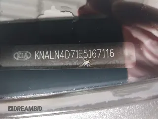 2014 Kia Cadenza Premium with VIN KNALN4D71E5167116, listed as a IAAI auction lot 41624305 with 194,100 mi miles. Bid and sale history available at carsss.com. Image 9.