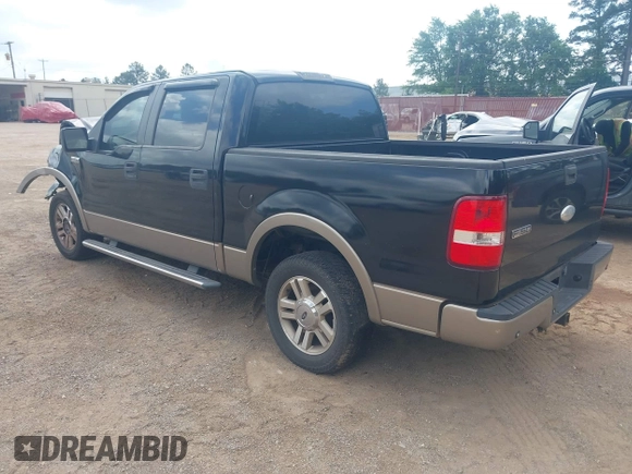 2006 Ford F-150 XLT z VIN 1FTPW12V26KE01817, wystawiony jako IAAI lot #42097540 z przebiegiem 163 440 mil mil oraz . Historia ofert i sprzedaży dostępna na DreamBid. Obrazek 3.
