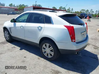 2016 Cadillac SRX Luxury Collection z VIN 3GYFNEE34GS513728, wystawiony jako IAAI lot #41847871 z przebiegiem 109 045 mil mil oraz . Historia ofert i sprzedaży dostępna na DreamBid. Obrazek 3.