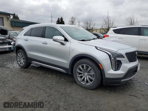 2021 Cadillac XT4 AWD Premium Luxury with VIN 1GYFZDR46MF069253, listed as a Copart auction lot 43747435 with 27,518 mi miles and Salvage Title. Bid and sale history available at carsss.com. Image 4.