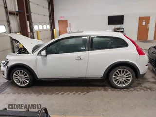 2012 Volvo C30 with VIN YV1672MK5C2281230, listed as a IAAI auction lot 41693964 with 199,154 mi miles and . Bid and sale history available at DreamBid. Image 14.