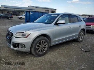 2014 Audi Q5 Premium Plus z VIN WA1LFAFP7EA126227, wystawiony jako Copart lot #43043605 z przebiegiem 111 291 mil mil oraz Szkoda całkowita • Salvage title. Historia ofert i sprzedaży dostępna na DreamBid. Obrazek 1.