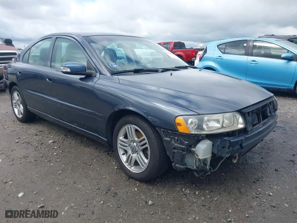 2009 Volvo S60 2.5T with VIN YV1RS592492741041, listed as a IAAI auction lot 41983967 with 149,217 mi miles. Bid and sale history available at carsss.com. Image 1.