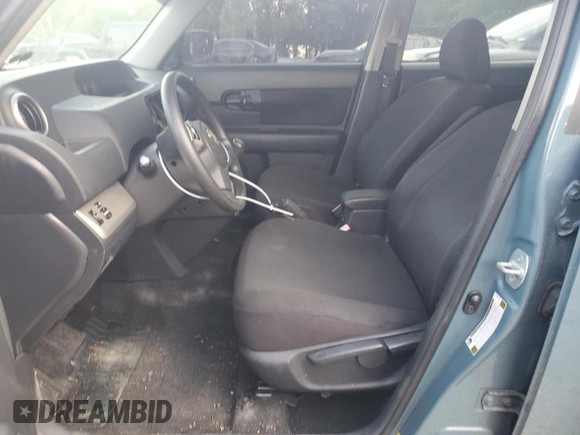 2008 Scion xB z VIN JTLKE50E581041477, wystawiony jako Copart lot #59152115 z przebiegiem 303 229 mil mil oraz Czysty tytuł • Clean title. Historia ofert i sprzedaży dostępna na DreamBid. Obrazek 7.