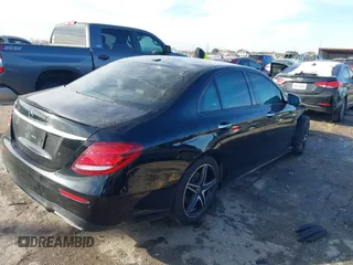 2018 Mercedes-Benz E-Class E 300 with VIN WDDZF4JB0JA299018, listed as a IAAI auction lot 41364406 with 89,697 mi miles. Bid and sale history available at carsss.com. Image 4.