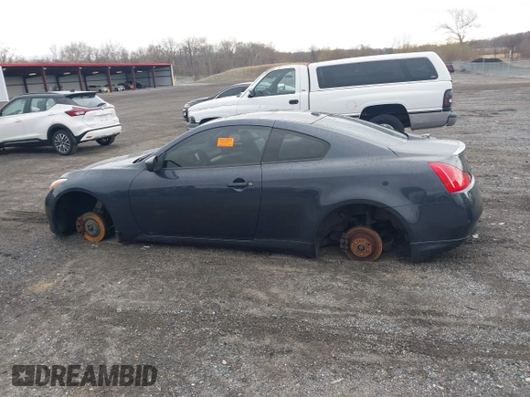 2010 Infiniti G37 Coupe x with VIN JN1CV6EL4AM152283, listed as a IAAI auction lot 41914316 with 1 mi miles. Bid and sale history available at carsss.com. Image 14.