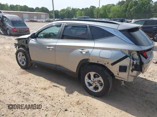 2024 Hyundai Tucson SEL z VIN 5NMJBCDE5RH299830, wystawiony jako IAAI lot #42043894 z przebiegiem 19 340 mil mil oraz . Historia ofert i sprzedaży dostępna na DreamBid. Obrazek 3.