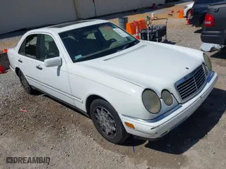 1999 Mercedes-Benz E-Class with VIN WDBJF65H9XA830614, listed as a IAAI auction lot 41789621 with 1 mi miles. Bid and sale history available at carsss.com. Image 1.