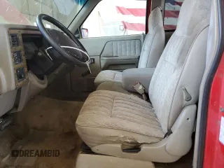 1996 Dodge Dakota z VIN 1B7GL23X3TS561778, wystawiony jako Copart lot #64678904 z przebiegiem 249 mil mil oraz Szkody całkowita. Historia ofert i sprzedaży dostępna na DreamBid. Obrazek 7.