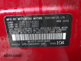2019 Mitsubishi Mirage ES z VIN ML32F3FJ8KHF14469, wystawiony jako IAAI lot #41794796 z przebiegiem 135 373 mil mil oraz . Historia ofert i sprzedaży dostępna na DreamBid. Obrazek 9.