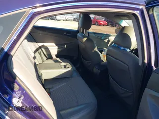 2012 Hyundai Sonata Limited with VIN 5NPEC4AC1CH391633, listed as a IAAI auction lot 41902936 with 117,935 mi miles and . Bid and sale history available at carsss.com. Image 8.