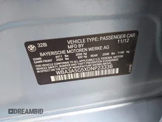 2013 BMW 3 Series 328i with VIN WBA3A5G5XDNP23336, listed as a IAAI auction lot 41895867 with 125,137 mi miles. Bid and sale history available at carsss.com. Image 9.