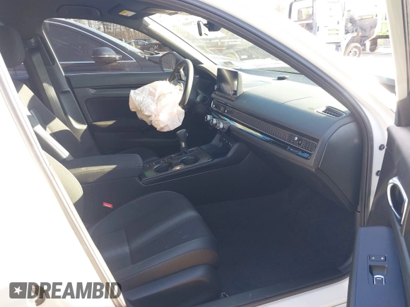 2025 Honda Civic Sport with VIN 2HGFE2F5XSH501360, listed as a IAAI auction lot 41229006 with 7,469 mi miles and . Bid and sale history available at DreamBid. Image 5.