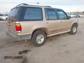 1996 Ford Explorer XL z VIN 1FMDU34X4TUD79706, wystawiony jako IAAI lot #41105853 z przebiegiem 152 175 mil mil oraz . Historia ofert i sprzedaży dostępna na DreamBid. Obrazek 4.
