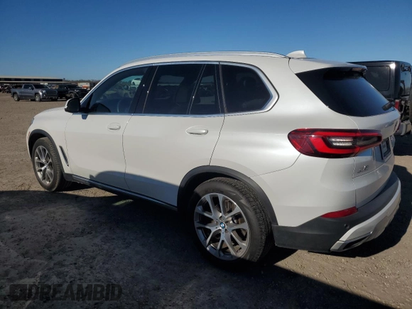 2022 BMW X5 sDrive40i with VIN 5UXCR4C07N9K91362, listed as a Copart auction lot 47933285 with 61,766 mi miles and Salvage Title. Bid and sale history available at carsss.com. Image 2.