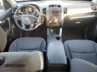 2012 Kia Sorento LX with VIN 5XYKT3A60CG295992, listed as a Copart auction lot 41996405 with 163,094 mi miles and Salvage Title. Bid and sale history available at DreamBid. Image 8.