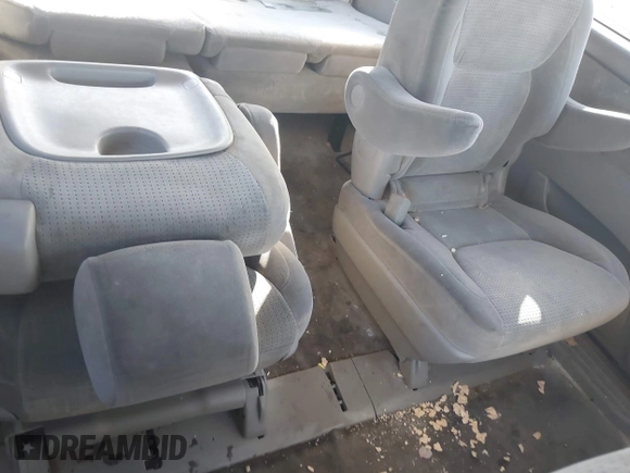 2006 Toyota Sienna CE with VIN 5TDZA23C76S543941, listed as a IAAI auction lot 42107462 with 292,000 mi miles and . Bid and sale history available at DreamBid. Image 8.