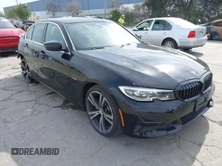 2022 BMW 3 Series 330e with VIN 3MW5P7J06N8C50460, listed as a IAAI auction lot 41688267 with 27,707 mi miles. Bid and sale history available at carsss.com. Image 1.