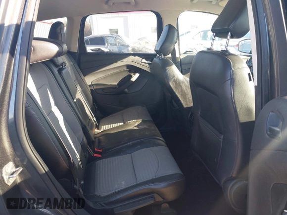 2019 Ford Escape SE z VIN 1FMCU0GD4KUA91551, wystawiony jako IAAI lot #41590151 z przebiegiem Nie podano mil oraz . Historia ofert i sprzedaży dostępna na DreamBid. Obrazek 8.