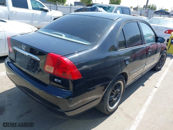 2002 Honda Civic EX with VIN 2HGES26772H535293, listed as a IAAI auction lot 42078583 with 141,813 mi miles. Bid and sale history available at carsss.com. Image 4.