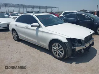 2019 Mercedes-Benz C 300 with VIN 55SWF8DB3KU304610, listed as a IAAI auction lot 42318044 with 92,854 mi miles and . Bid and sale history available at DreamBid. Image 1.