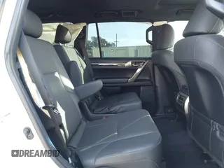 2021 Lexus GX 460 Premium z VIN JTJAM7BX6M5286485, wystawiony jako IAAI lot #40980039 z przebiegiem 35 293 mil mil oraz . Historia ofert i sprzedaży dostępna na DreamBid. Obrazek 8.