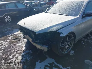2015 Mercedes-Benz S-Class S 550 with VIN WDDUG8CB6FA069003, listed as a IAAI auction lot 41366424 with 61,856 mi miles. Bid and sale history available at carsss.com. Image 6.