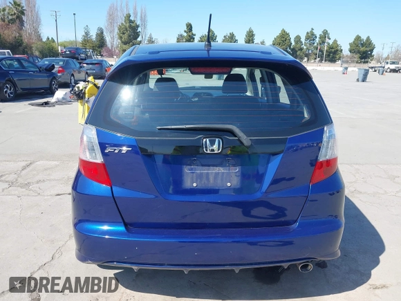 2013 Honda Fit Sport with VIN JHMGE8H52DC033096, listed as a IAAI auction lot 41767007 with 70,398 mi miles. Bid and sale history available at carsss.com. Image 17.