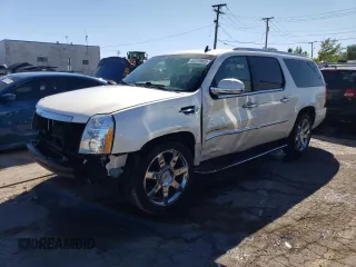 2011 Cadillac Escalade ESV Luxury z VIN 1GYS4HEF5BR156374, wystawiony jako Copart lot #74566004 z przebiegiem 94 060 mil mil oraz Szkoda całkowita • Salvage title. Historia ofert i sprzedaży dostępna na DreamBid. Obrazek 1.