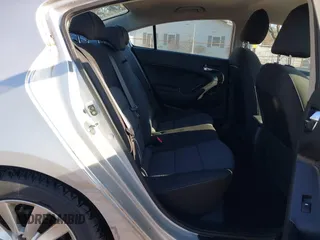 2016 Kia Forte LX with VIN KNAFX4A66G5471080, listed as a IAAI auction lot 41812751 with 57,686 mi miles. Bid and sale history available at carsss.com. Image 8.