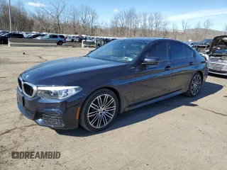 2019 BMW 5 Series 540i xDrive z VIN WBAJE7C57KWW20203, wystawiony jako Copart lot #45976065 z przebiegiem 60 735 mil mil oraz Nie do naprawy • Non repairable. Historia ofert i sprzedaży dostępna na DreamBid. Obrazek 1.