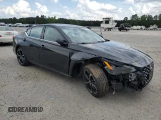 2023 Nissan Altima SR z VIN 1N4BL4CV8PN337940, wystawiony jako Copart lot #54233735 z przebiegiem 57 779 mil mil oraz Szkoda całkowita • Salvage title. Historia ofert i sprzedaży dostępna na DreamBid. Obrazek 4.