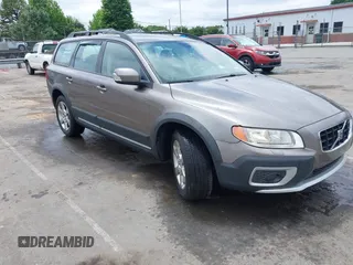 2009 Volvo XC70 3.2L z VIN YV4BZ982391049237, wystawiony jako IAAI lot #42365300 z przebiegiem 128 516 mil mil oraz . Historia ofert i sprzedaży dostępna na DreamBid. Obrazek 1.