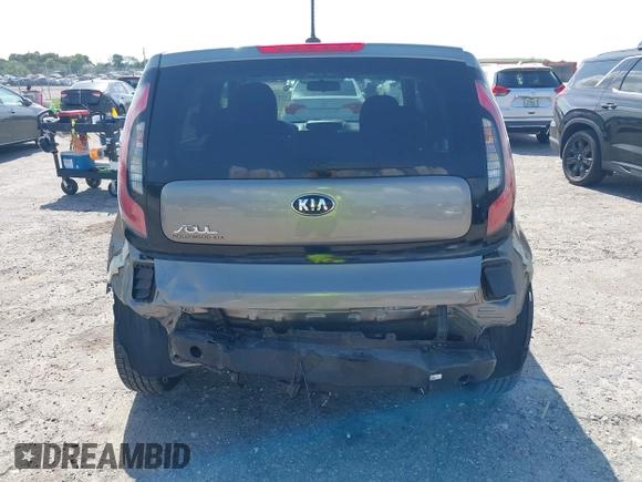 2016 Kia Soul with VIN KNDJN2A21G7344312, listed as a IAAI auction lot 41973178 with 150,942 mi miles. Bid and sale history available at carsss.com. Image 6.