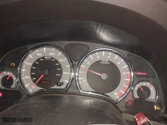 2006 Pontiac Torrent with VIN 2CKDL63F866130211, listed as a IAAI auction lot 41383360 with 85,082 mi miles. Bid and sale history available at carsss.com. Image 7.