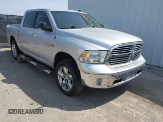2016 Ram 1500 Big Horn z VIN 3C6RR7LT7GG239800, wystawiony jako IAAI lot #42051657 z przebiegiem 146 013 mil mil oraz . Historia ofert i sprzedaży dostępna na DreamBid. Obrazek 1.