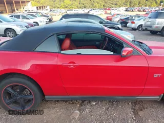 2010 Ford Mustang GT with VIN 1ZVBP8FH6A5112402, listed as a IAAI auction lot 42633347 with 153,349 mi miles and . Bid and sale history available at DreamBid. Image 13.