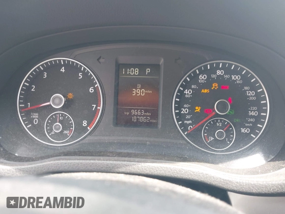 2014 Volkswagen Passat Wolfsburg Edition с VIN 1VWAS7A35EC101618, выставлен на аукционе IAAI как лот 42682368 с пробегом 187 862 миль миль и . История ставок и продаж доступна на DreamBid. Изображение 7.