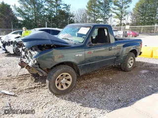 2004 Ford Ranger XL with VIN 1FTYR10U24PA72591, listed as a IAAI auction lot 41640045 with 203,112 mi miles. Bid and sale history available at carsss.com. Image 2.