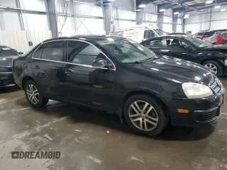 2006 Volkswagen Jetta 1.9L TDI z VIN 3VWDT71K06M752110, wystawiony jako Copart lot #49664635 z przebiegiem 156 883 mil mil oraz Szkoda całkowita • Salvage title. Historia ofert i sprzedaży dostępna na DreamBid. Obrazek 4.