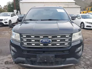 2017 Ford Explorer XLT z VIN 1FM5K8D87HGC37226, wystawiony jako IAAI lot #41596158 z przebiegiem 171 230 mil mil oraz . Historia ofert i sprzedaży dostępna na DreamBid. Obrazek 12.