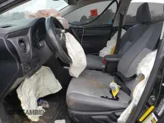 2019 Toyota Corolla L z VIN 5YFBURHE7KP887803, wystawiony jako Copart lot #43041105 z przebiegiem 156 584 mil mil oraz Szkoda całkowita • Salvage title. Historia ofert i sprzedaży dostępna na DreamBid. Obrazek 7.