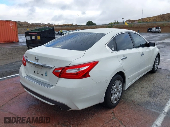 2016 Nissan Altima SL with VIN 1N4AL3AP2GC278602, listed as a IAAI auction lot 41511721 with 148,711 mi miles and . Bid and sale history available at carsss.com. Image 4.