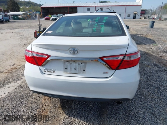 2017 Toyota Camry XLE with VIN 4T1BF1FK5HU806759, listed as a IAAI auction lot 42030394 with 82,603 mi miles and . Bid and sale history available at DreamBid. Image 16.