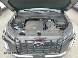 2024 Hyundai Palisade Limited с VIN KM8R5DGE5RU676172, выставлен на аукционе Copart как лот 52915815 с пробегом 40 658 миль миль и Списание • Salvage title. История ставок и продаж доступна на DreamBid. Изображение 14.
