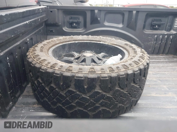 2016 Ford F-150 XL with VIN 1FTEW1CG6GKD87185, listed as a IAAI auction lot 41624791 with 184,522 mi miles and . Bid and sale history available at carsss.com. Image 12.