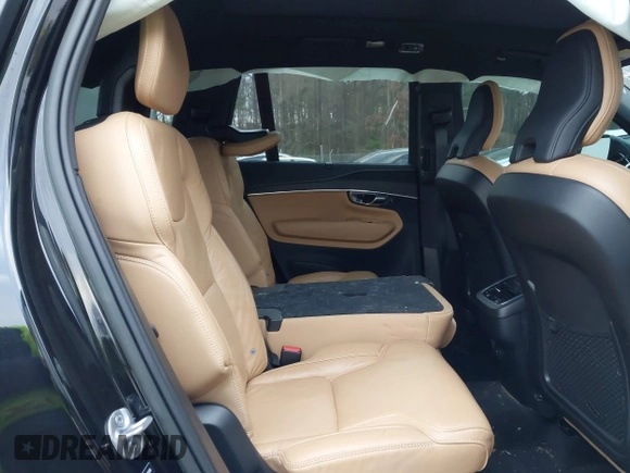 2022 Volvo XC90 Inscription z VIN YV4A22PL2N1851936, wystawiony jako IAAI lot #41258189 z przebiegiem 49 640 mil mil oraz . Historia ofert i sprzedaży dostępna na DreamBid. Obrazek 8.