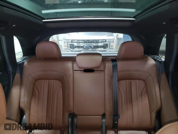 2018 Audi Q5 Premium Plus with VIN WA1BNAFY6J2064914, listed as a Copart auction lot 53778665 with 92,301 mi miles and Salvage Title. Bid and sale history available at carsss.com. Image 10.
