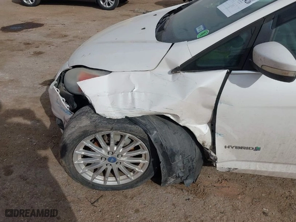 2013 Ford C-Max Hybrid SEL with VIN 1FADP5BU7DL544628, listed as a IAAI auction lot 41583426 with 230,761 mi miles. Bid and sale history available at carsss.com. Image 6.