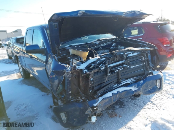 2018 Chevrolet Silverado 1500 LT with VIN 1GCVKREC2JZ216257, listed as a IAAI auction lot 41525909 with 75,614 mi miles. Bid and sale history available at carsss.com. Image 1.